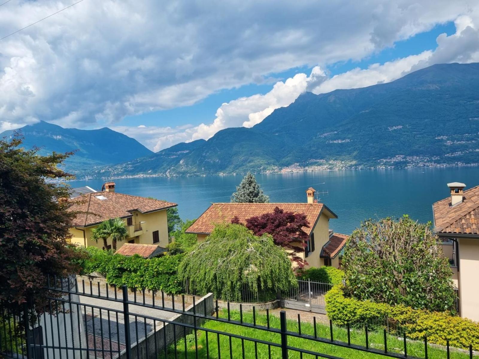 Apartment With Garden And Terrace Beautiful Lake View Bellano Exterior foto